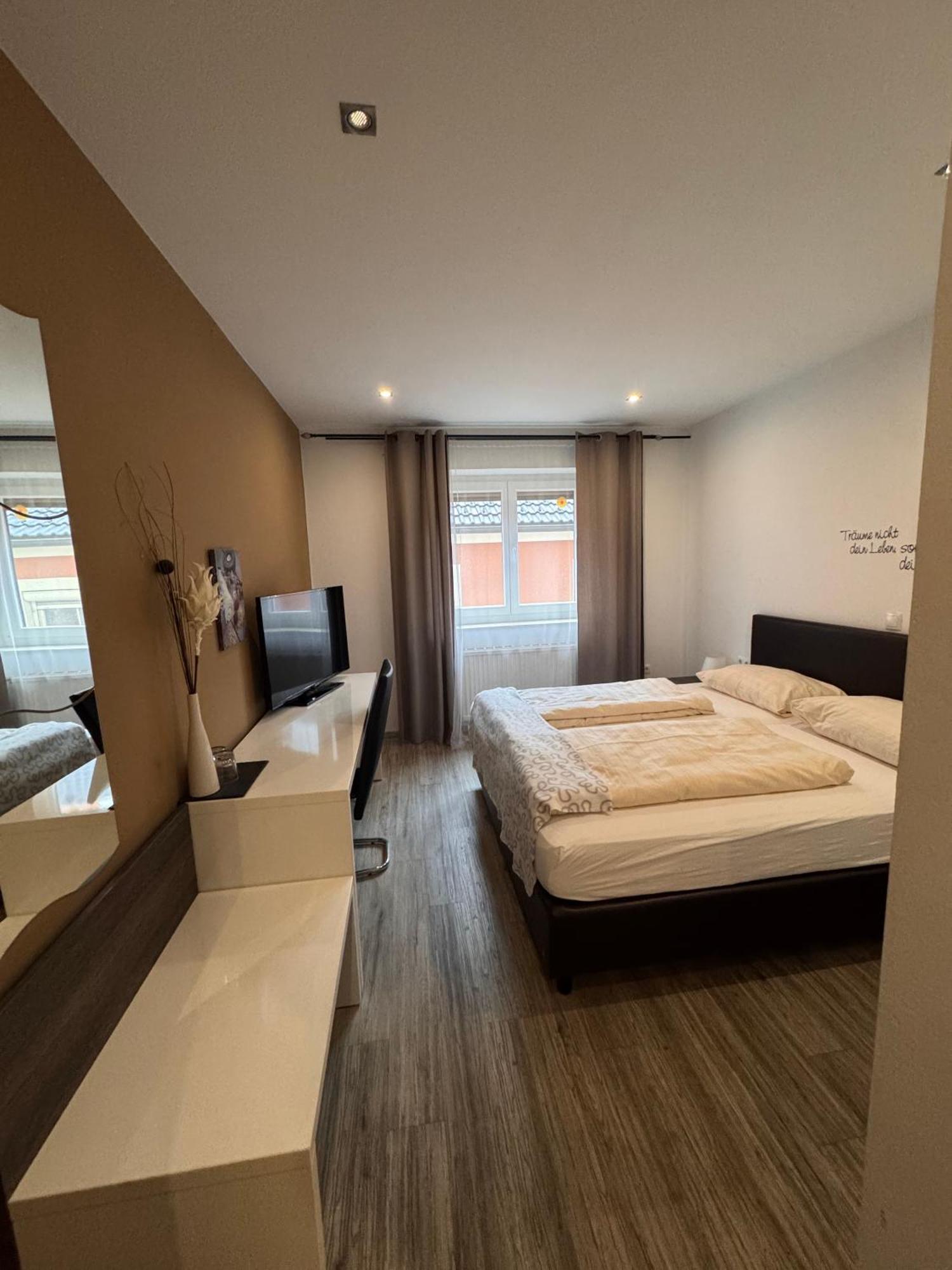 Austria Traveller Hotel Kirchdorf Кірхдорф-ан-дер-Кремс Екстер'єр фото